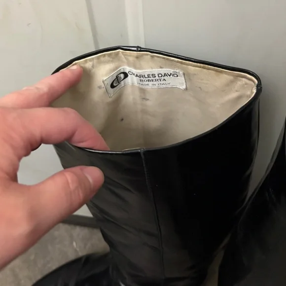 Charles David Black Vintage Italian Leather Boots - Picture 4 of 12